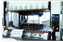CNC五面高速加工機