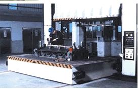 CNC五面高速加工機