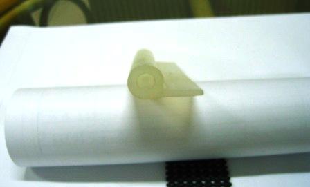 6型管 狄成橡膠工業有限公司 狄成 橡膠 矽膠 矽橡膠 製品 電子 背膠 發泡 條 管 光學 食品級 醫療級 絕緣 耐溫 夾沙 墊片 異型條 護套 手環